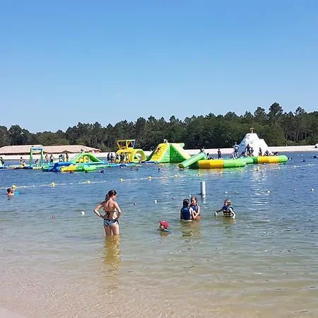 Le Jardin De L'ostal Hébergement de vacances *