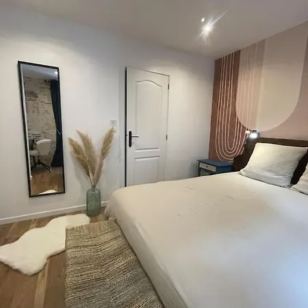 펜션 Le Jardin De L'ostal 카스텔잘루