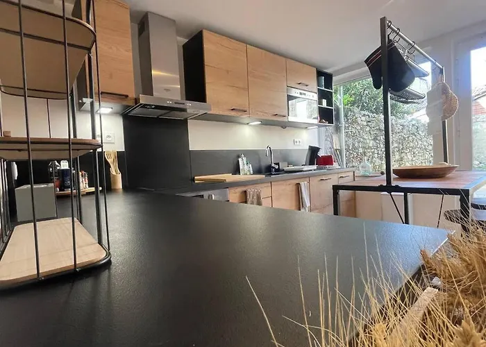 Holiday home Le Jardin De L'ostal